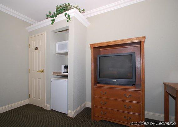 Comfort Inn At Northwest Expressway Oklahoma City Room photo